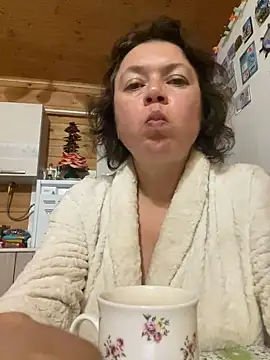 Kiravix online show from 4, 10, 2025