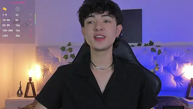 Snapshot of Elliot_younngg chatting on 21, 9, 2025 Elliot younngg online show from 21, 9, 2025