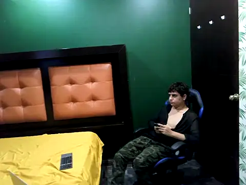 Snapshot of Thiagoforyou chatting on 29, 10, 2025 Thiagoforyou online show from 29, 10, 2025