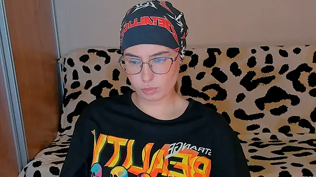 just fucked777 online show from 15, 9, 2025