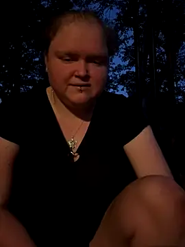 Snapshot of KadiSparkle chatting on 28, 9, 2025 KadiSparkle online show from 28, 9, 2025