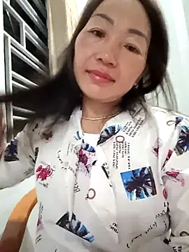 Snapshot of Exembin chatting on 24, 9, 2025 Exembin online show from 24, 9, 2025