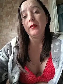 Snapshot of EvelinCutex chatting on 4, 3, 2026 EvelinCutex online show from 4, 3, 2026