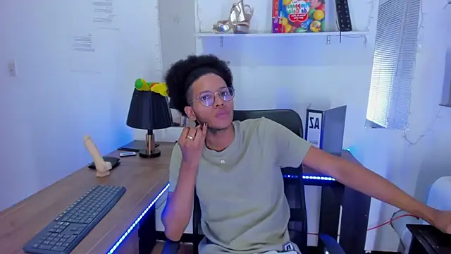 DEAMOL online show from 18, 11, 2025