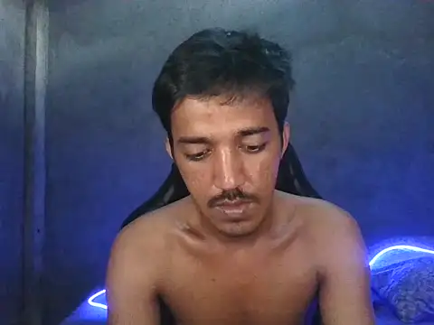 RowyCam online show from 3, 11, 2025