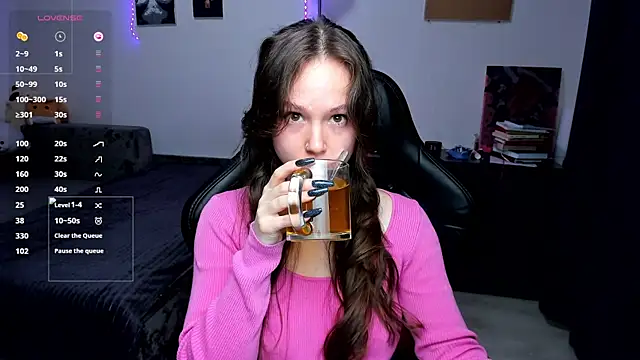 cute little ass online show from 23, 4, 2026