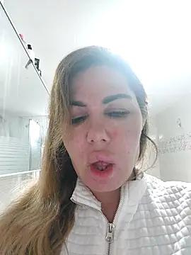 Alisasexxh online show from 4, 5, 2026