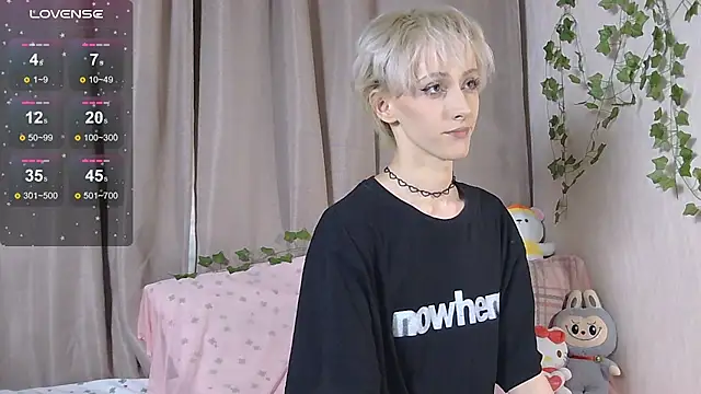 Snapshot of NextVibe_ chatting on 3, 12, 2025 NextVibe online show from 3, 12, 2025