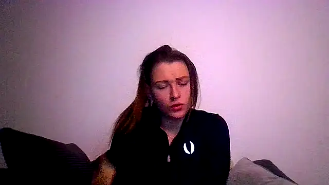 Snapshot of RUBY-ROSE-SWINGS chatting on 25, 10, 2025 RUBY-ROSE-SWINGS online show from 25, 10, 2025