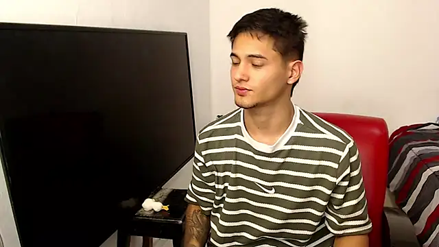 Snapshot of Alex_mojica chatting on 18, 2, 2026 Alex mojica online show from 18, 2, 2026