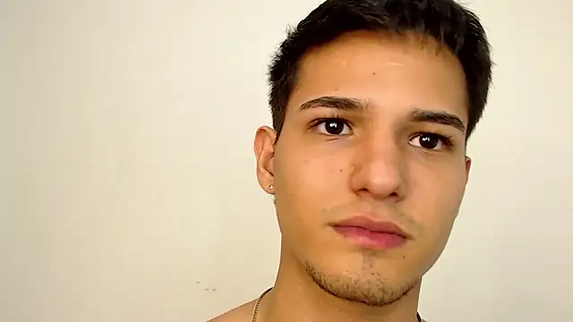 Snapshot of Alex_mojica chatting on 27, 2, 2026 Alex mojica online show from 27, 2, 2026