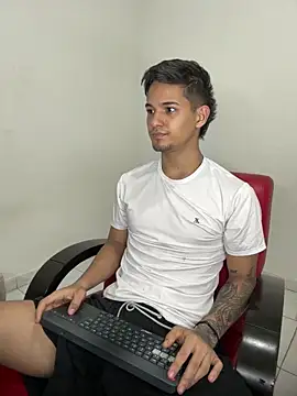 Snapshot of Alex_mojica chatting on 19, 3, 2026 Alex mojica online show from 19, 3, 2026