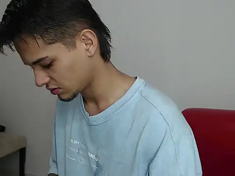 Snapshot of Alex_mojica chatting on 25, 3, 2026 Alex mojica online show from 25, 3, 2026