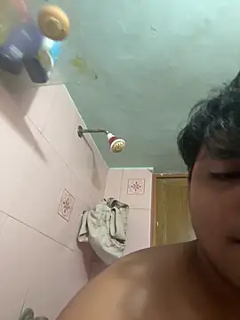 Snapshot of Kira_1413 chatting on 11, 3, 2026 Kira 1413 online show from 11, 3, 2026