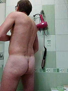 Snapshot of ExhibitPoll chatting on 14, 9, 2025 ExhibitPoll online show from 14, 9, 2025