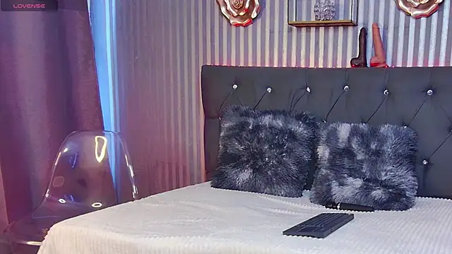 geminis milf online show from 15, 7, 2026