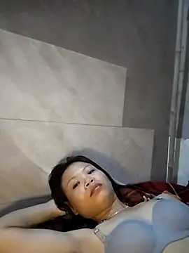 LinhNa999 online show from 9, 11, 2025