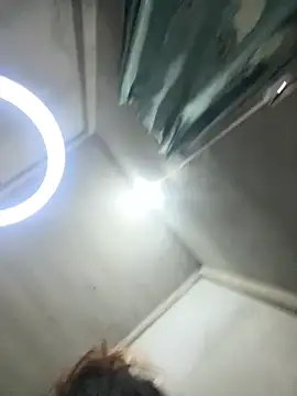 Snapshot of Sunny_lotus chatting on 21, 9, 2025 Sunny lotus online show from 21, 9, 2025