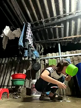 Snapshot of Sunny_lotus chatting on 20, 10, 2025 Sunny lotus online show from 20, 10, 2025