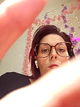 Snapshot of Mila_Luciphya chatting on 31, 3, 2026 Mila Luciphya online show from 31, 3, 2026