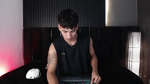 Dominic ghost online show from 18, 12, 2025