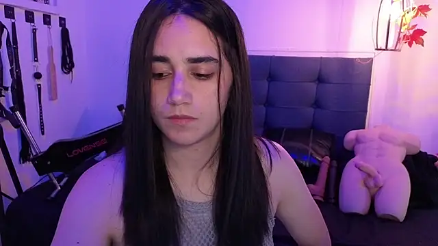 elowen halley1 online show from 2, 10, 2025