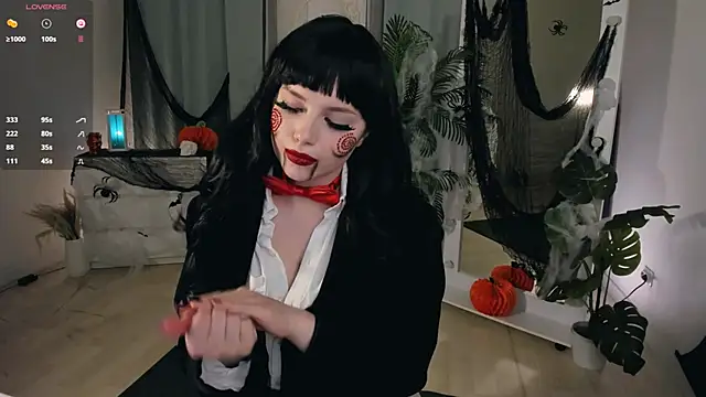 Snapshot of GabiMeshuggah chatting on 30, 10, 2025 GabiMeshuggah online show from 30, 10, 2025