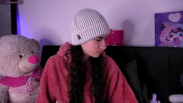 Alynn Bri  online show from 2, 7, 2026