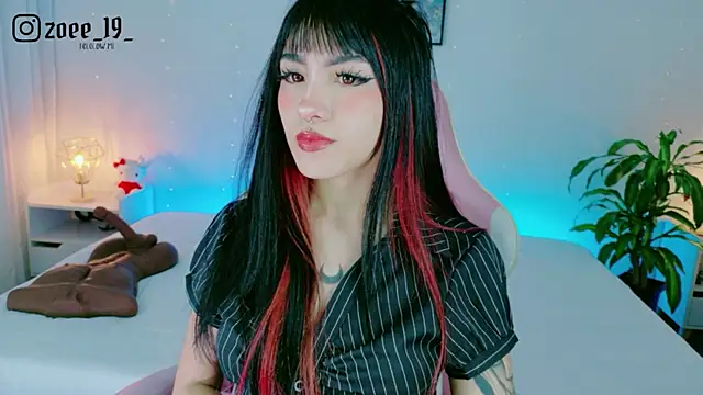 cuteezoe online show from 12, 4, 2026