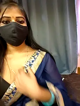 Misss-julli online show from 23, 12, 2025