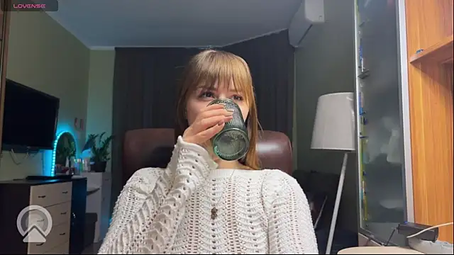 xxx sandra  online show from 21, 11, 2025