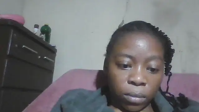 Snapshot of sexyhotchic93 chatting on 21, 9, 2025 sexyhotchic93 online show from 21, 9, 2025