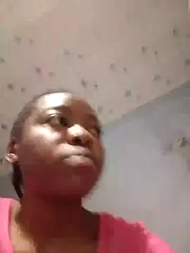 Snapshot of sexyhotchic93 chatting on 24, 9, 2025 sexyhotchic93 online show from 24, 9, 2025