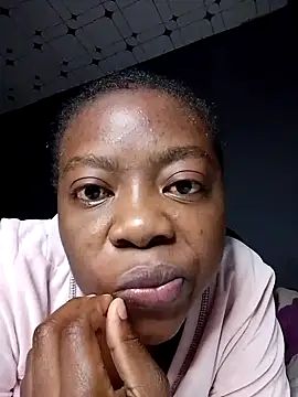 Snapshot of sexyhotchic93 chatting on 3, 10, 2025 sexyhotchic93 online show from 3, 10, 2025