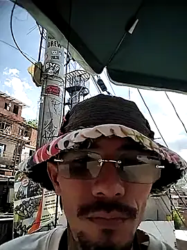 Danielcora online show from 29, 7, 2026