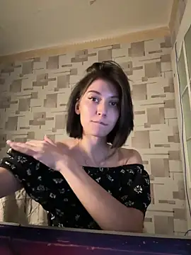 Snapshot of AiryR chatting on 23, 9, 2025 AiryR online show from 23, 9, 2025