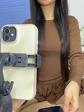 Snapshot of Sexlove_bb chatting on 1, 11, 2025 Sexlove bb online show from 1, 11, 2025