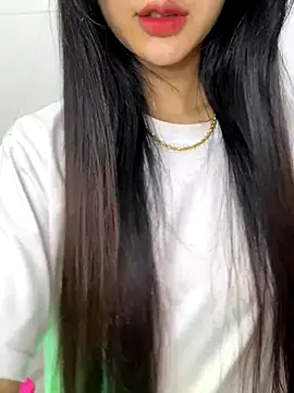 Snapshot of Sexlove_bb chatting on 28, 11, 2025 Sexlove bb online show from 28, 11, 2025