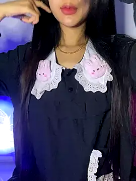 Snapshot of Sexlove_bb chatting on 5, 12, 2025 Sexlove bb online show from 5, 12, 2025