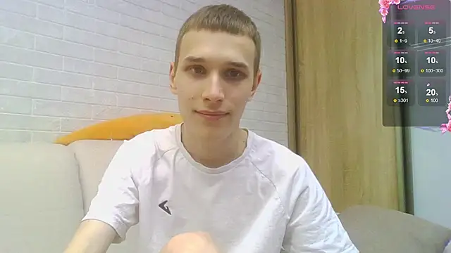 Snapshot of your___honeyy chatting on 11, 9, 2025 your honeyy online show from 11, 9, 2025