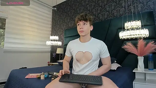 TaylerWhite online show from 16, 5, 2026