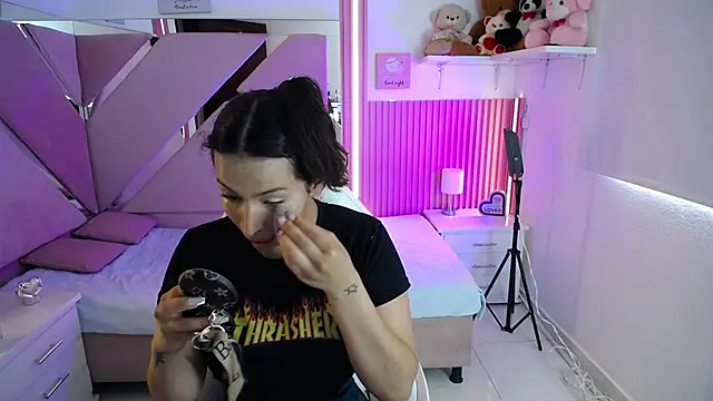 Snapshot of Mia_garcia28 chatting on 19, 9, 2025 Mia garcia28 online show from 19, 9, 2025