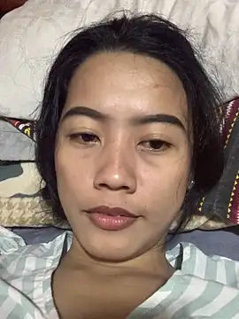 Snapshot of hotsunflower chatting on 17, 12, 2025 hotsunflower online show from 17, 12, 2025