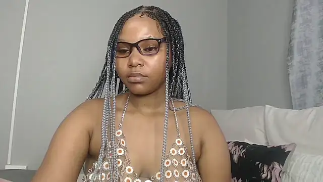 Snapshot of DarrkDeeva68 chatting on 21, 10, 2025 DarrkDeeva68 online show from 21, 10, 2025
