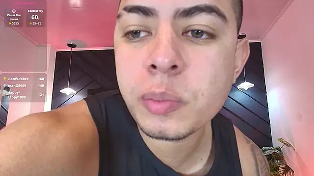 Snapshot of marco_garciia_ chatting on 12, 3, 2026 marco garciia online show from 12, 3, 2026