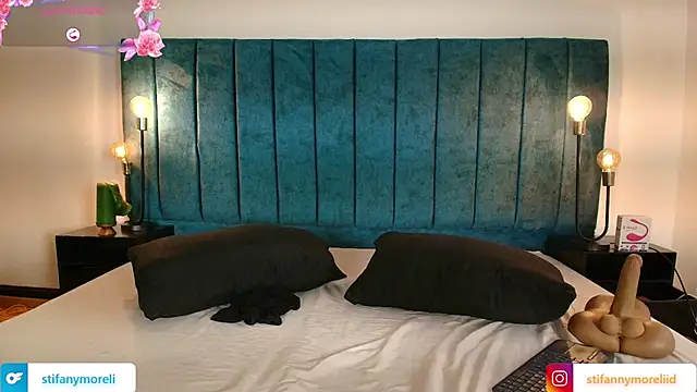 Stifanny Moreli online show from 16, 2, 2026