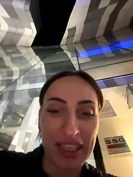 AuraPure online show from 24, 10, 2025