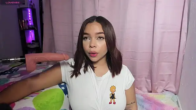 ImSofiVega online show from 30, 10, 2025