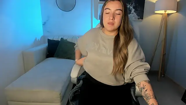 Vela jade online show from 21, 9, 2025