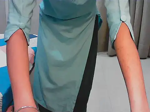 elize   online show from 30, 9, 2025